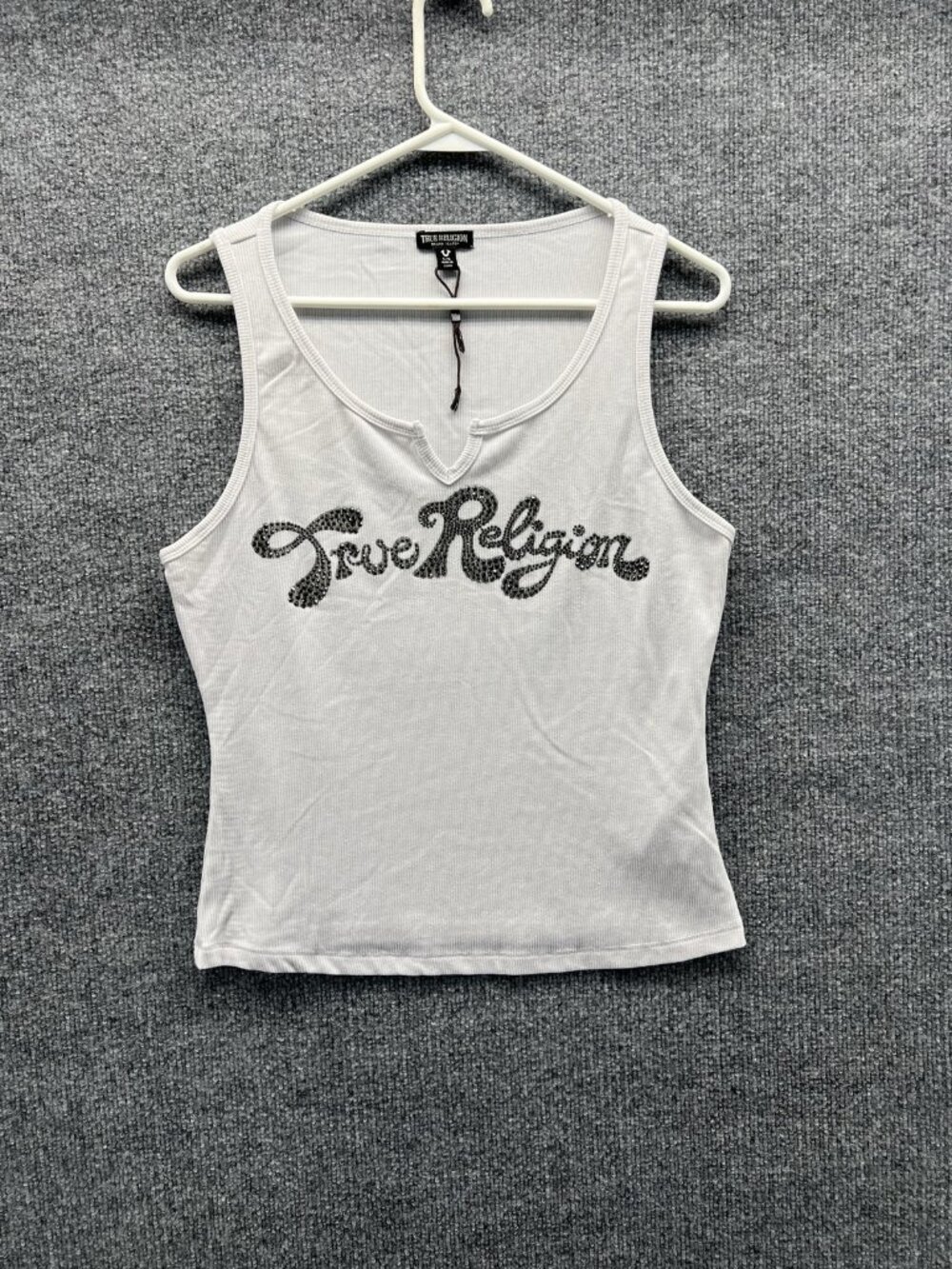 True Religion Tank Top Women Large White V Neck Sleeveless Crystal Logo Jersey